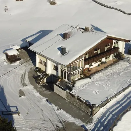 Haus Am Muehlroan Guest house Solden