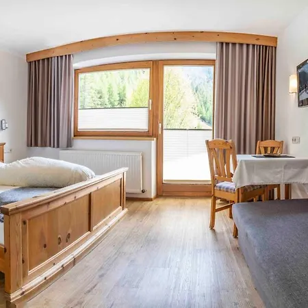 בית הארחה Haus Am Muehlroan 3*