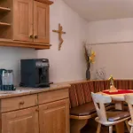 Haus Am Muehlroan بيت ضيافة 3*